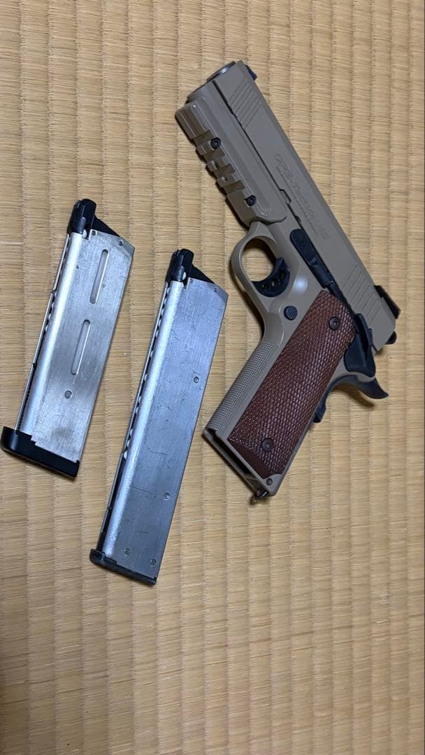 東京マルイ製 デザートウォーリア ガスブロ トイガン - メルカリ