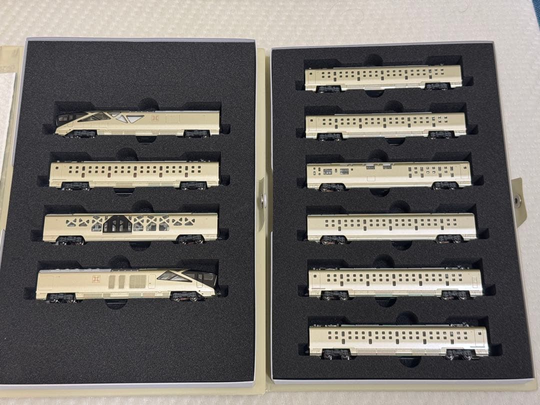 KATO 10-1889 1890 E001形TRAIN SUITE 四季島