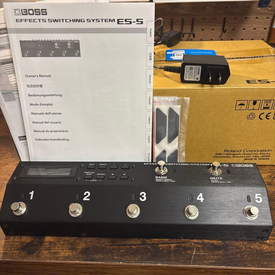 BOSS ES-5 スイッチャー