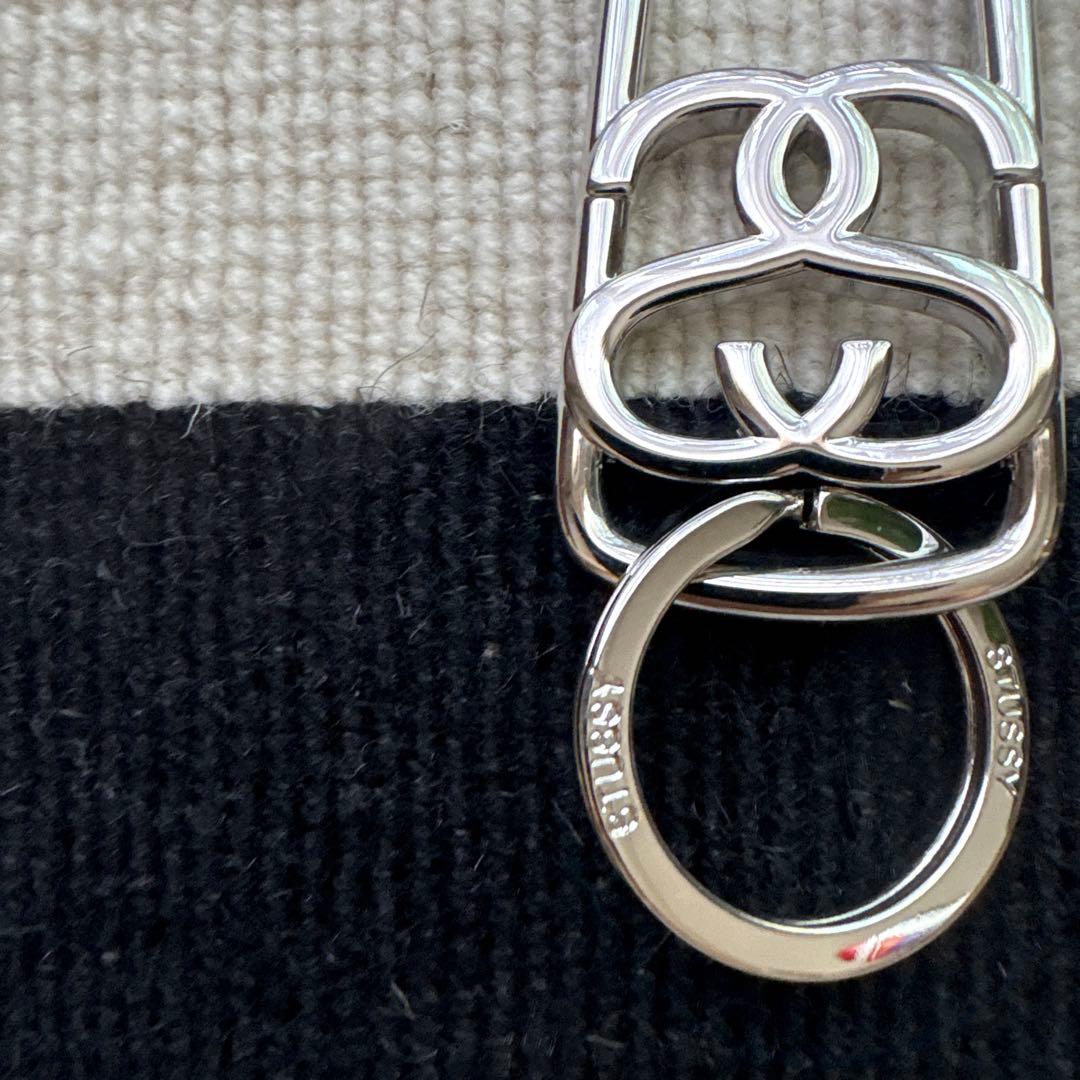 stussy シルバー カラビナキーホルダー - メルカリ