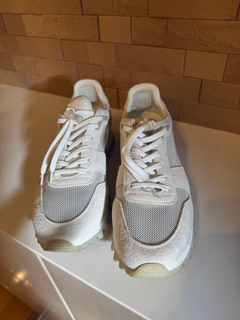 Louis Vuitton ホワイトスニーカー