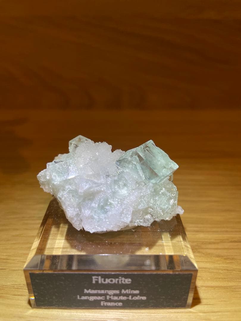 フランス産　フローライト×クォーツ　蛍石水晶　鉱物標本