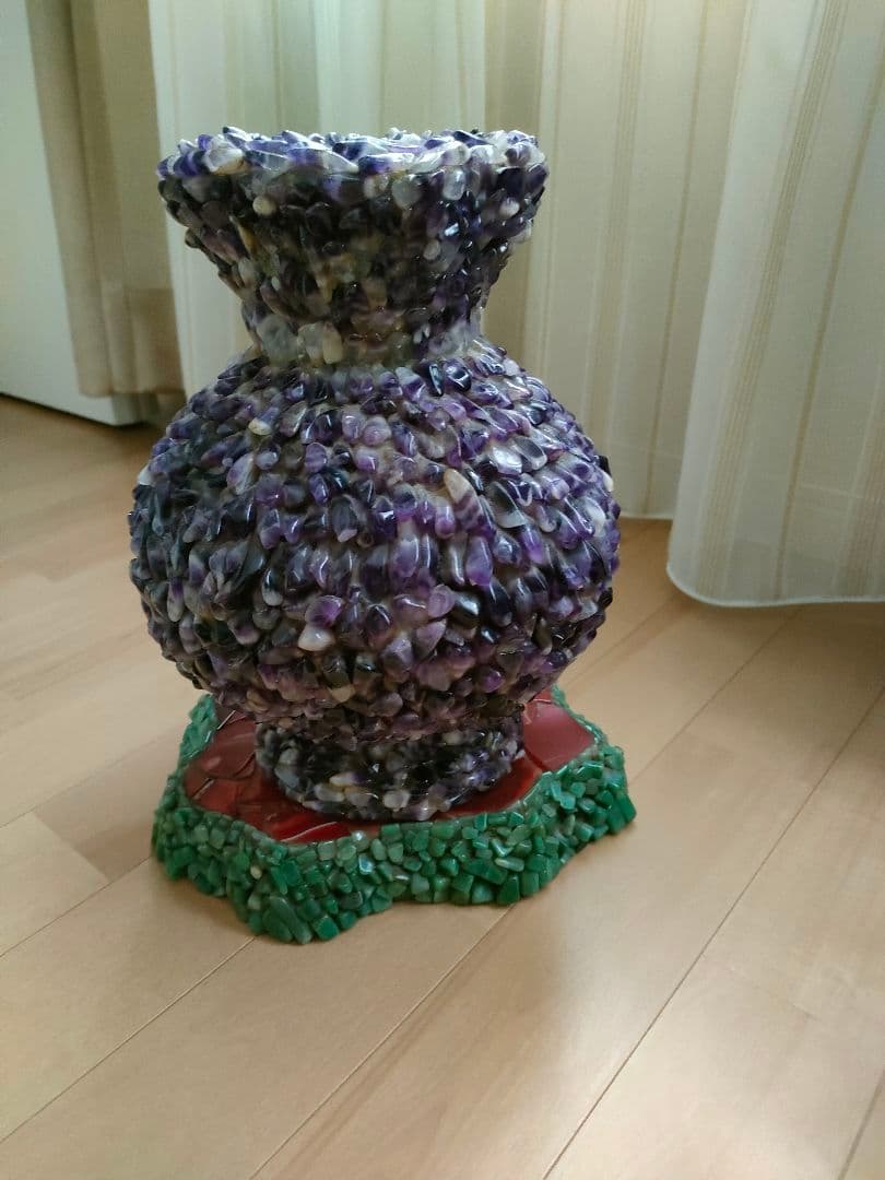 アメジスト装飾　花瓶　中国　骨董　置き物　彫刻　縁起物　オブジェ 景徳鎮 十錦 動物飾り壺（1対） 高さ約35cm 中国 陶磁器 花瓶 オブジェ