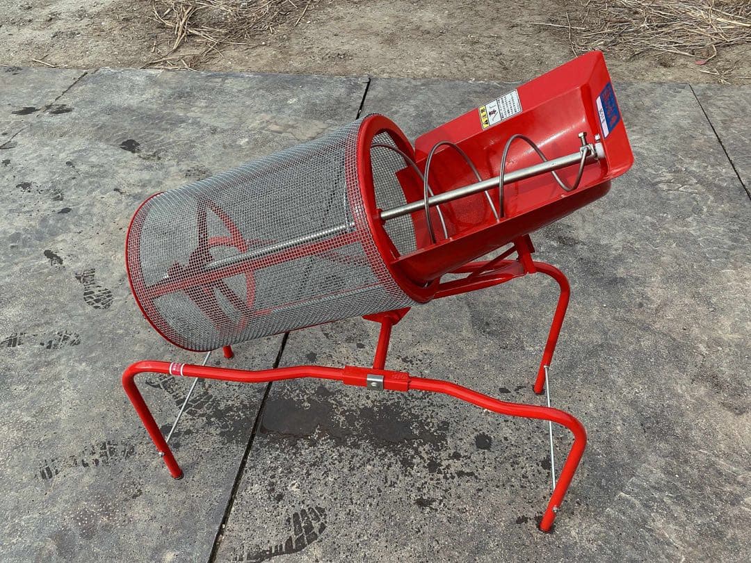 i*i様 赤い金属製種子選別機 スタンド付き