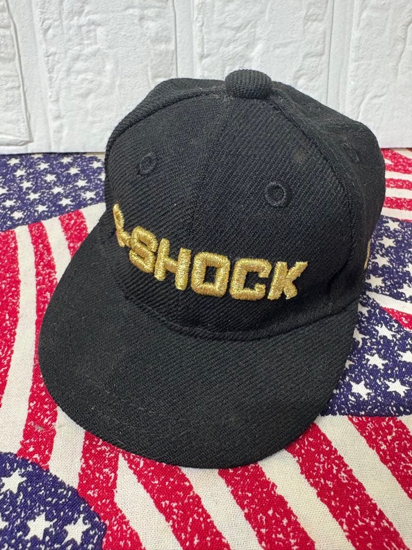 ٩( ᐛ )وG-SHOCKフィギュア&ノベルティ5点セット☆台座欠品(^_-)