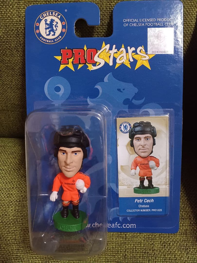 コリンシアン　ペトル・チェフ　ランパード２体セット