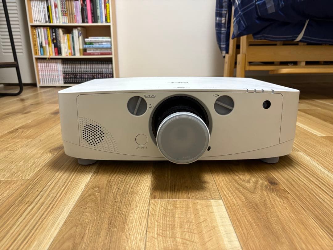 起動確認済み★ NEC PA550W プロジェクター 5500lm