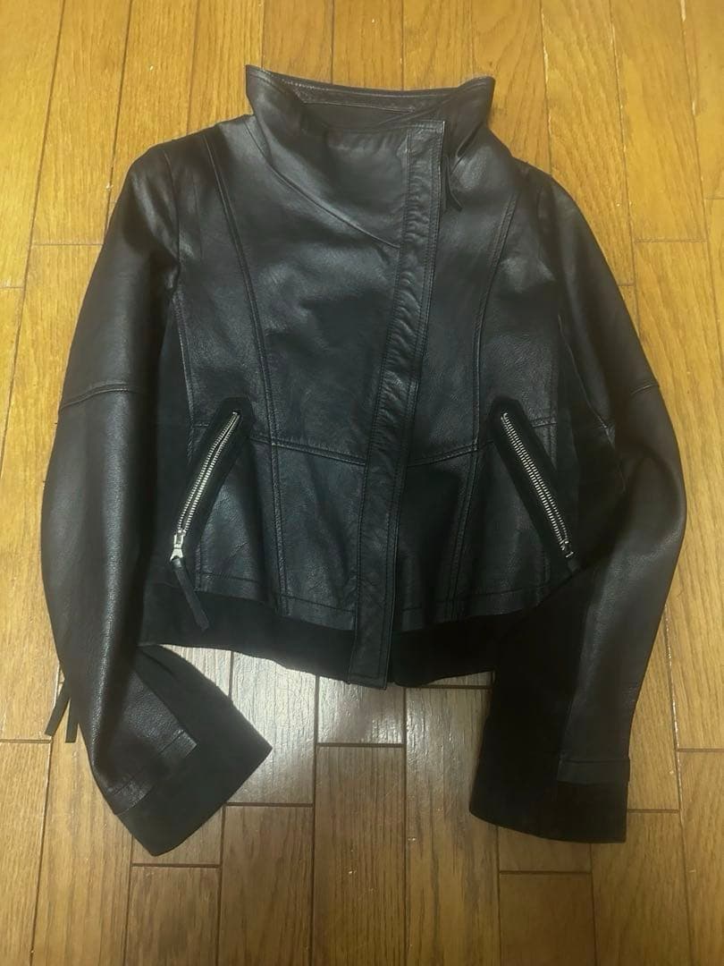 ブラックレザージャケット archive