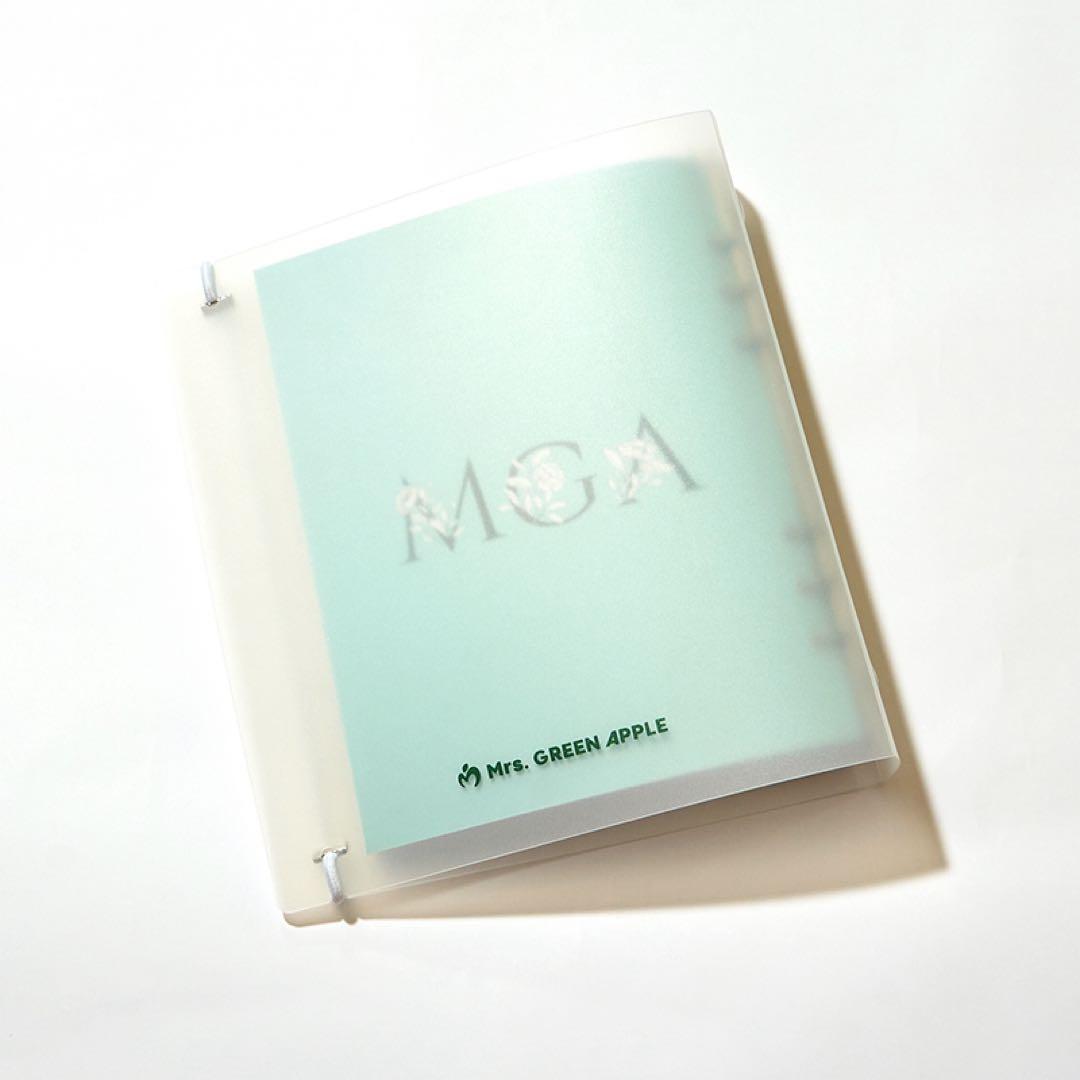 ミセスグリーンアップル フォトカードバインダー - メルカリ