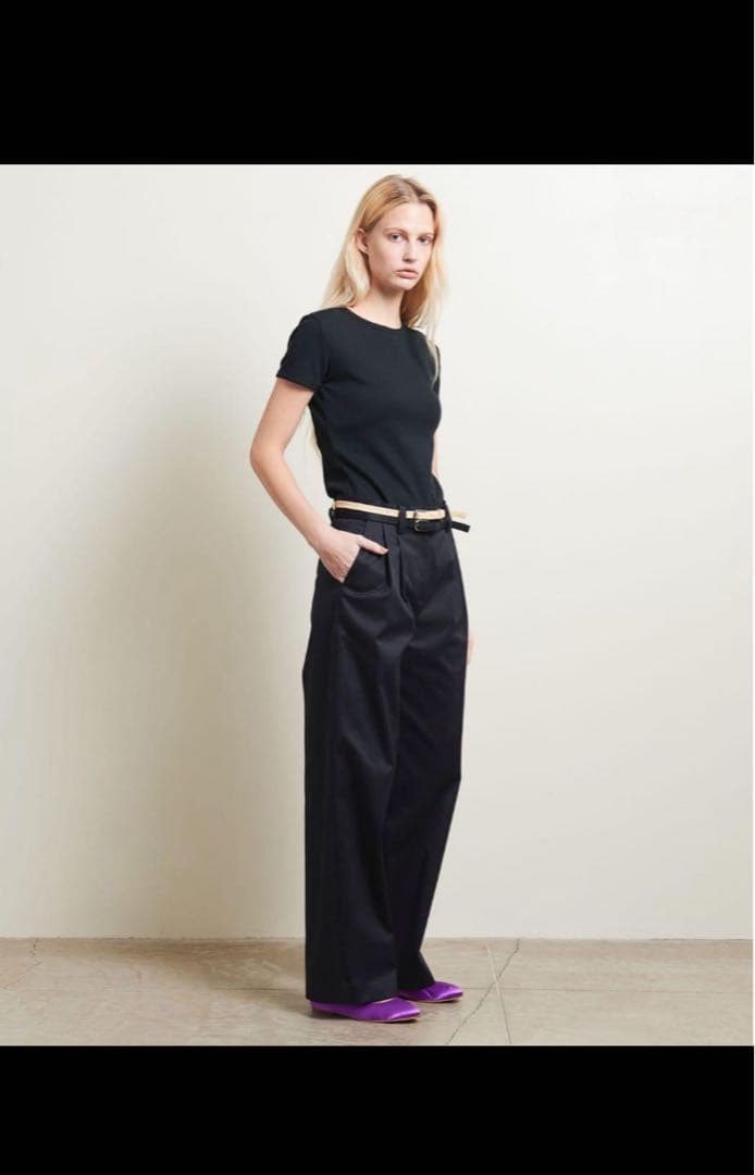 新品未使用ATTISESSIONベルト 2タック ストレート パンツ/NAVY