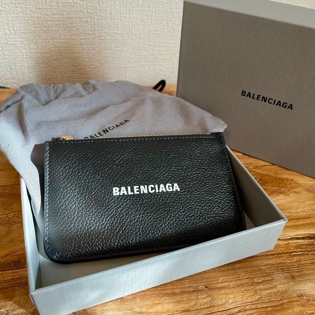 【新品未使用】BALENCIAGA バレンシアガ フラグメント ケース