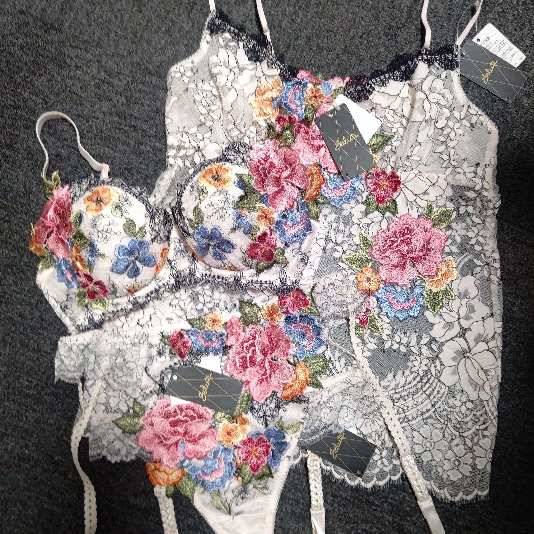 新品タグ付き Wacoal サルート 店舗限定品 フォークロア 4点セット