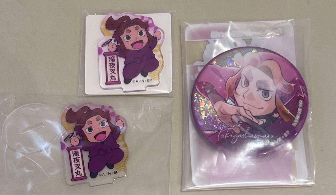 忍たま乱太郎 平滝夜叉丸 アクリミニ×2 彩色キラキラ缶バッジ - メルカリ