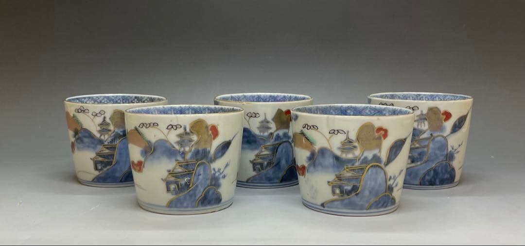 蕎麦猪口　楼閣山水図　古伊万里　切込　染錦　5客　C0095 伊万里焼 楼閣山水図蕎麦猪口 | 中信木村美術店