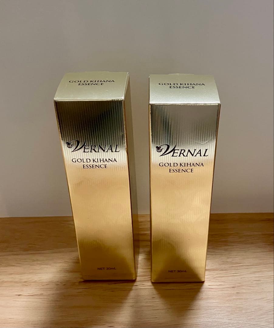 ヴァーナル　Gキハナエッセンス　保湿液　30ml ２本セット