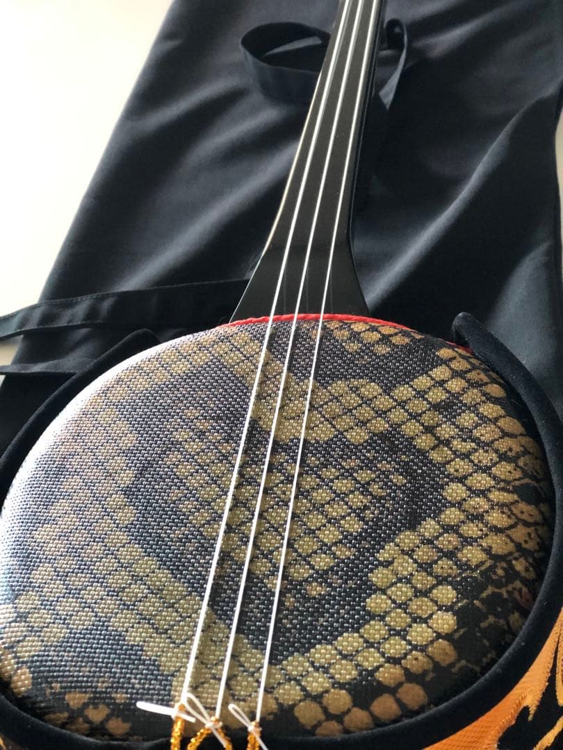 新品！チューナー付ミニ三線！