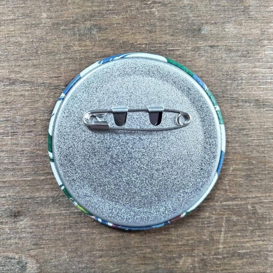 キングヘイロー ペインタースタイル缶バッジ&アクリッツチャーム