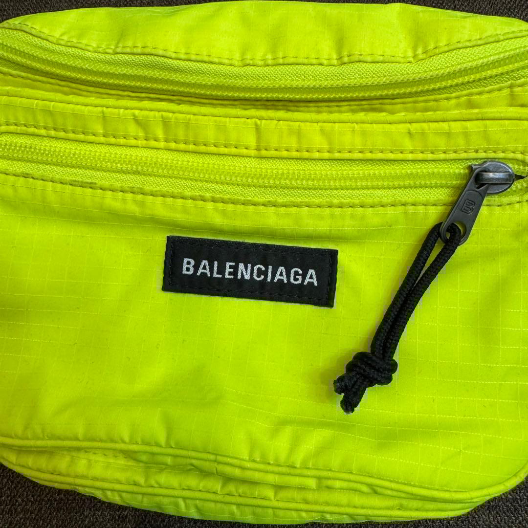 BALENCIAGA バレンシアガ エクスプローラーボディバッグ イエロー