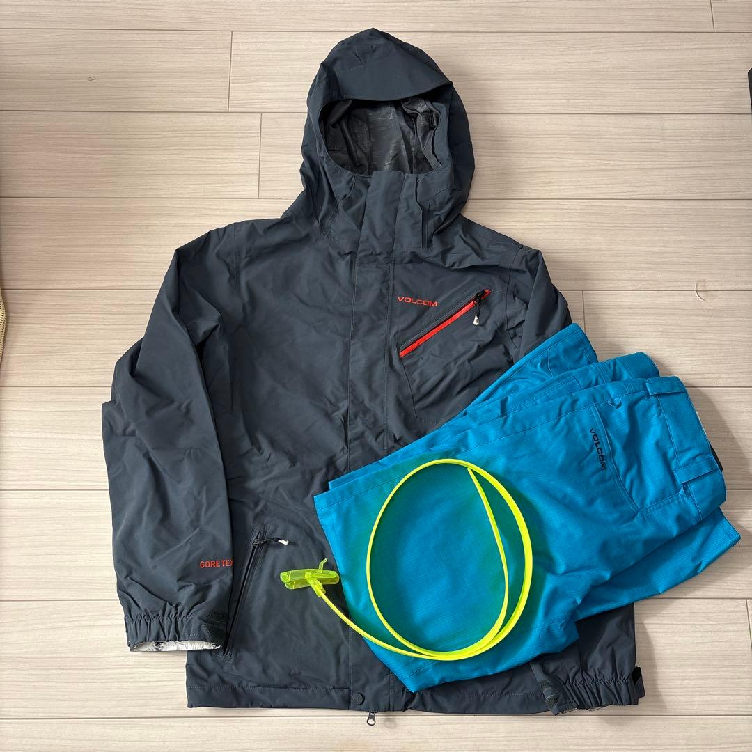 スノボウェア 男性用 VOLCOM 上下セット　ボルコム　GORE-TEX