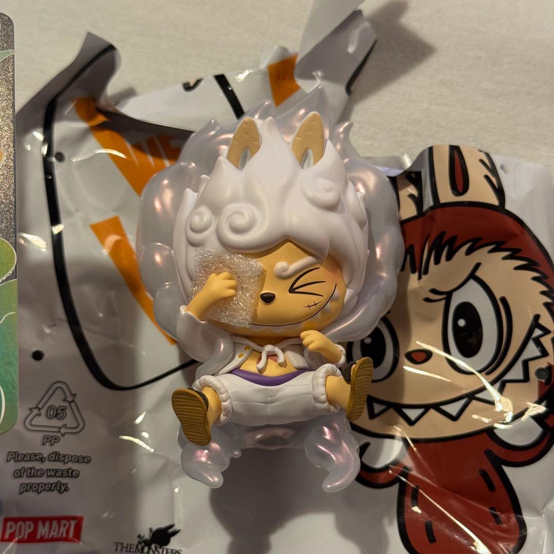 ポップマートLABUBU x ONE PIECEコラボ フィギュアシークレット - メルカリ