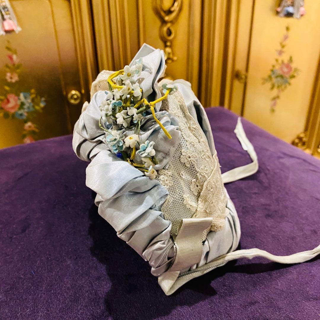 アンティークドールのボンネット