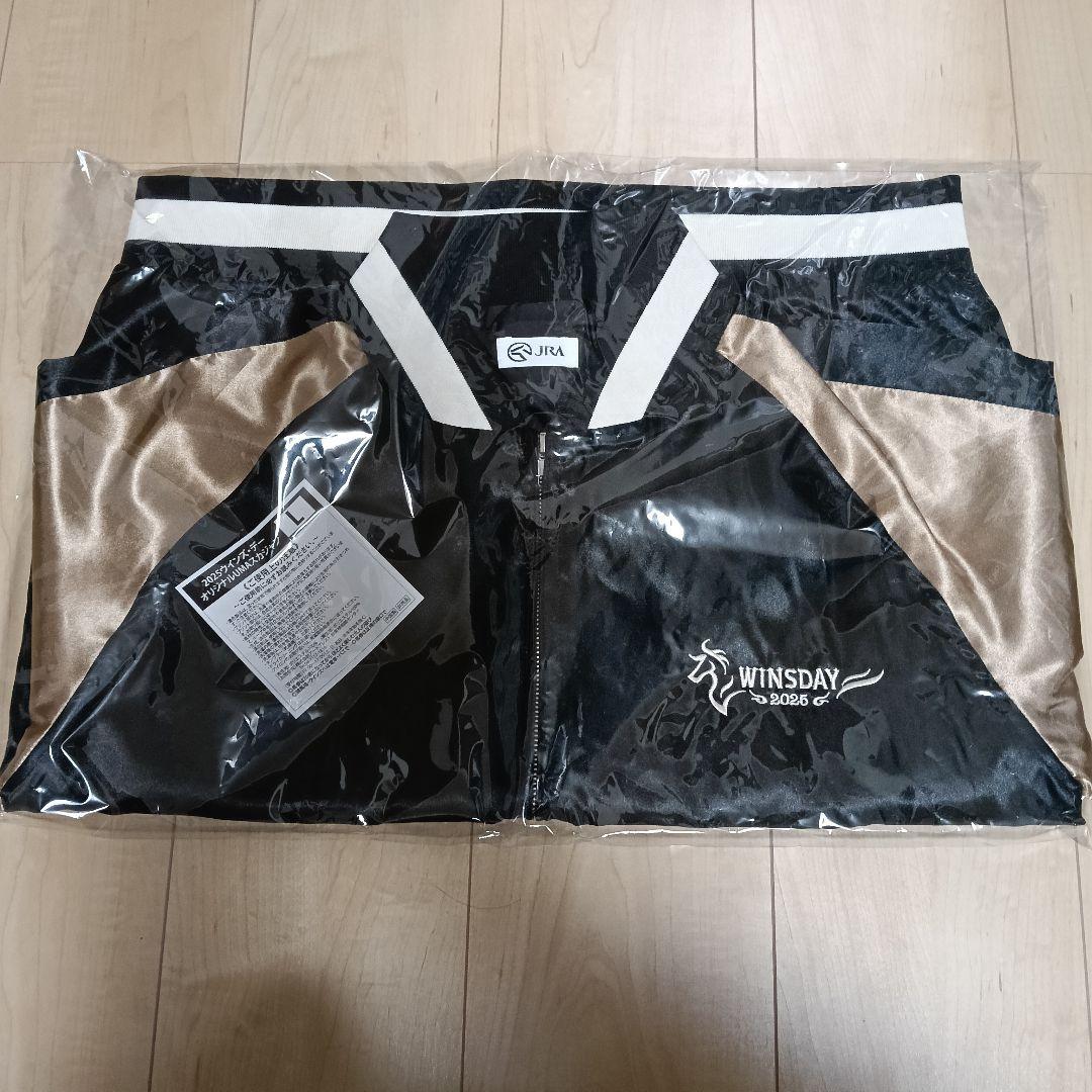 ウインズ・デー オリジナルUMAスカジャン Lサイズ 2025年モデル - メルカリ