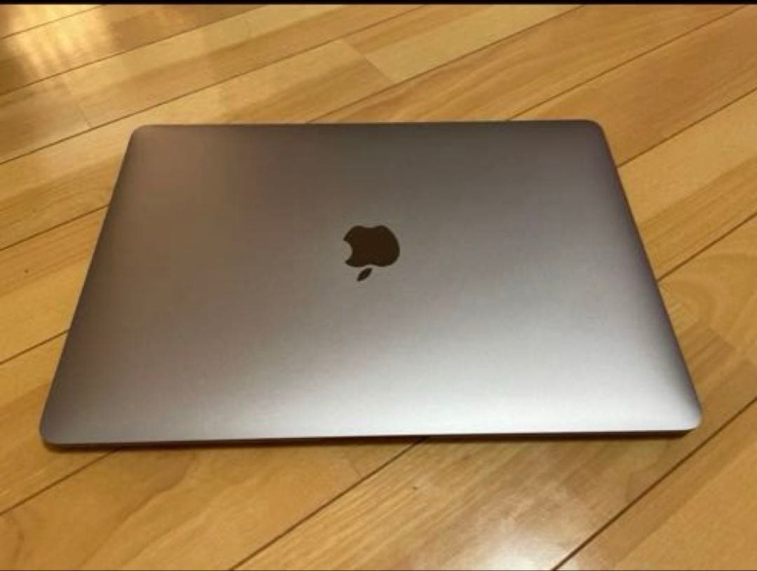 APPLE MacBook Air 2018年モデルMRE82J/A