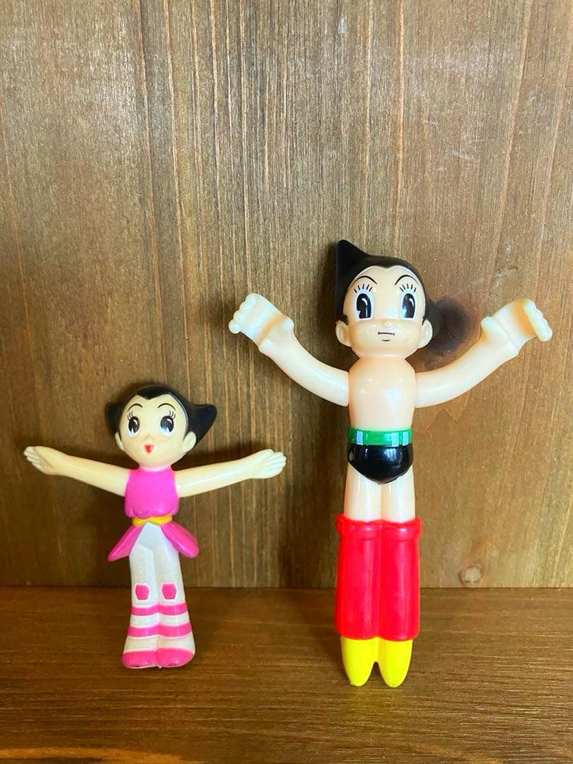 とってもかわいい♡♡ アトム＆ウランちゃん フィギュアセット - メルカリ