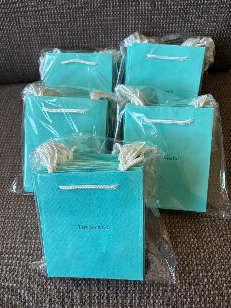 現行品　新品ティファニーミニショッパー紙袋 （12.5x15）50枚セット