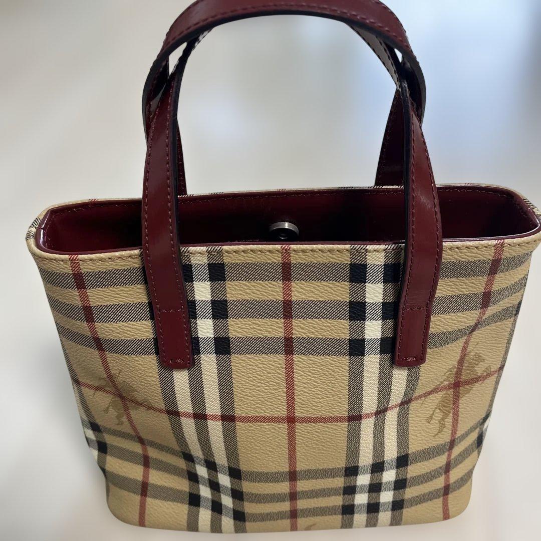 Burberry バッグ　革