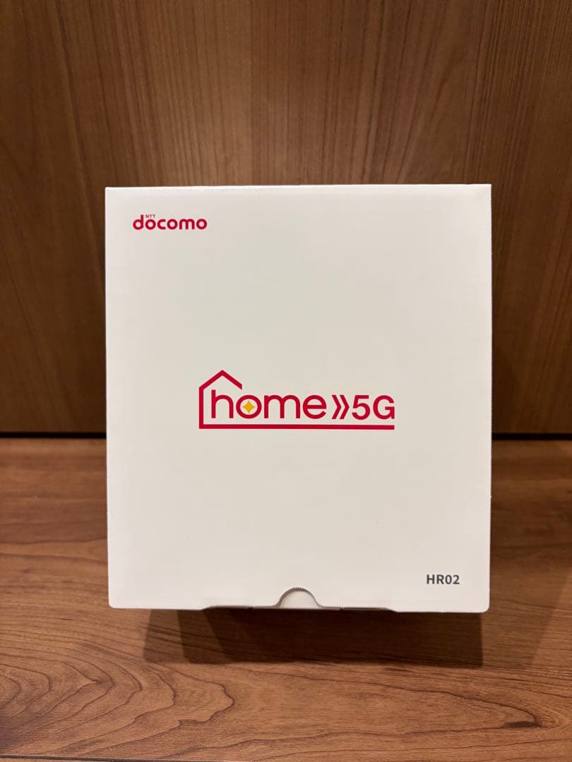 docomo Wi-Fiルーター 5G HR02 ドコモ「home 5G」専用の新ルーター「HR02」を試す、先代モデルとの