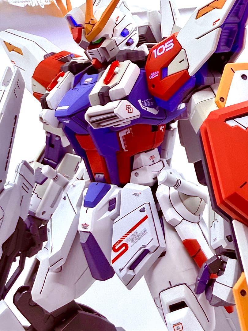 MG スタービルドストライク　【塗装完成品】 MG スタービルドストライクガンダム 完成品ギャラリー1