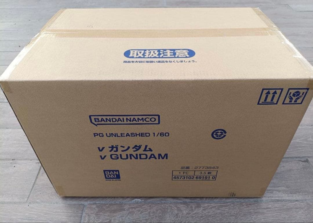 PG UNLEASHED 1/60 RX-93 νガンダム（ニューガンダム）