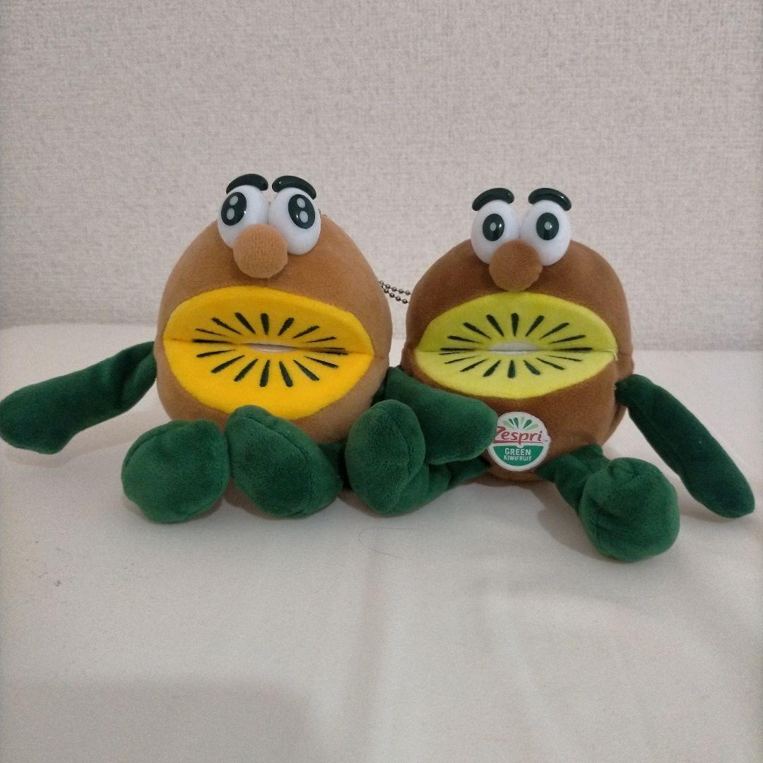 ゼスプリ キウイブラザーズ ぬいぐるみ glow2021年7月号付録 - メルカリ