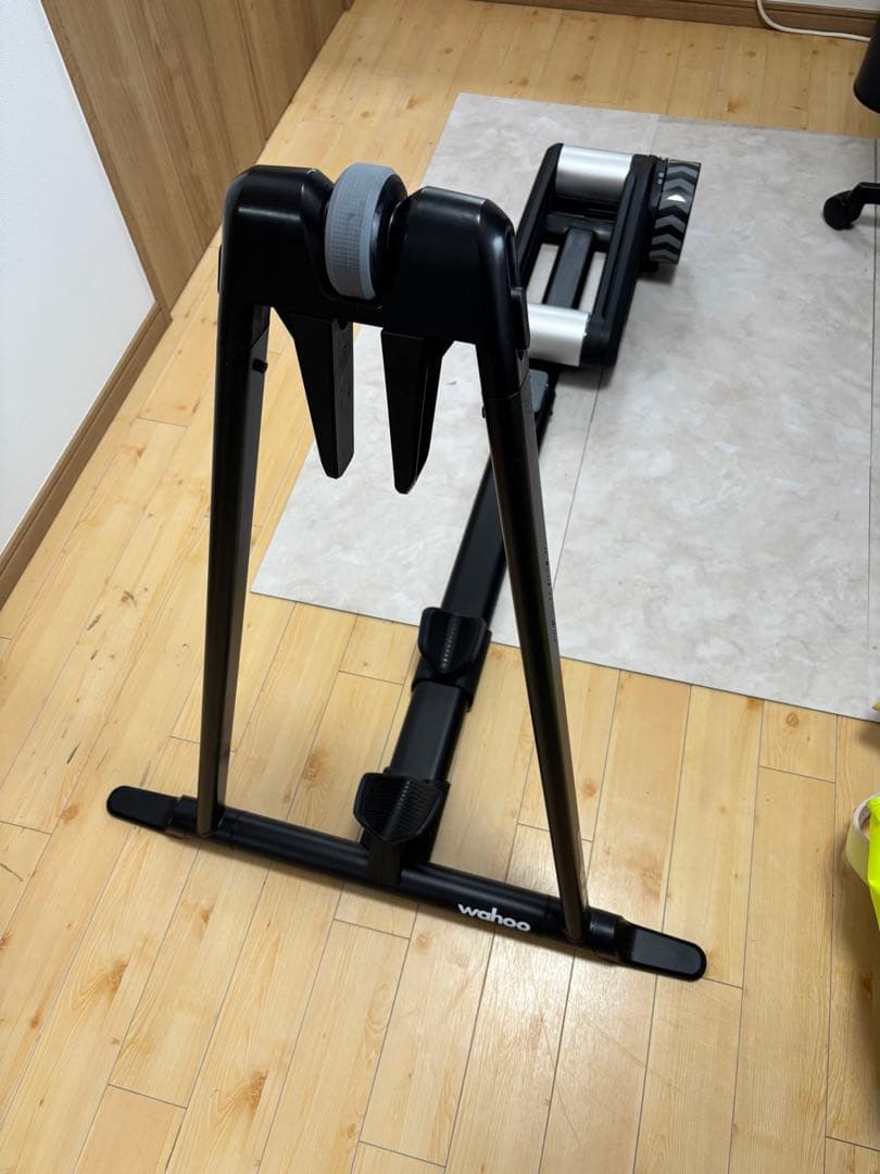 Wahoo KICKR ROLLRワフー キッカー ローラー　美品　使用3回のみ