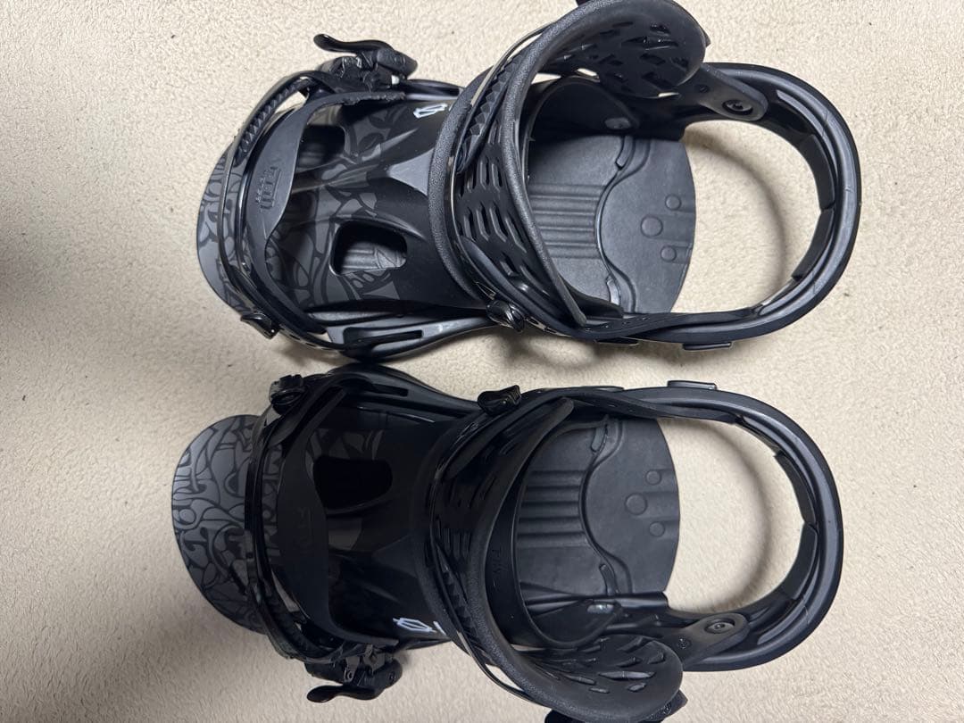 flux　スノーボード ビンディング Mサイズ　tapo様