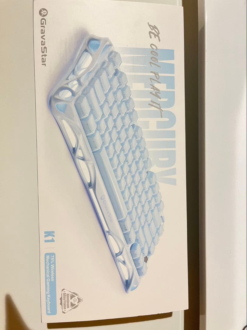 Gravastar K1 ゲーミングキーボード　水色