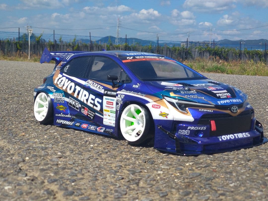 アディクション PANDEM GRカローラ TOYOカラー 新品ラジコンボディ