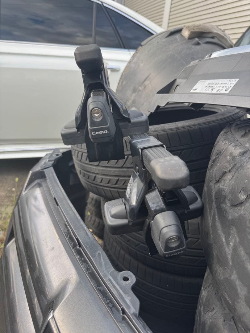 アウディA1 innoルーフバーキャリア