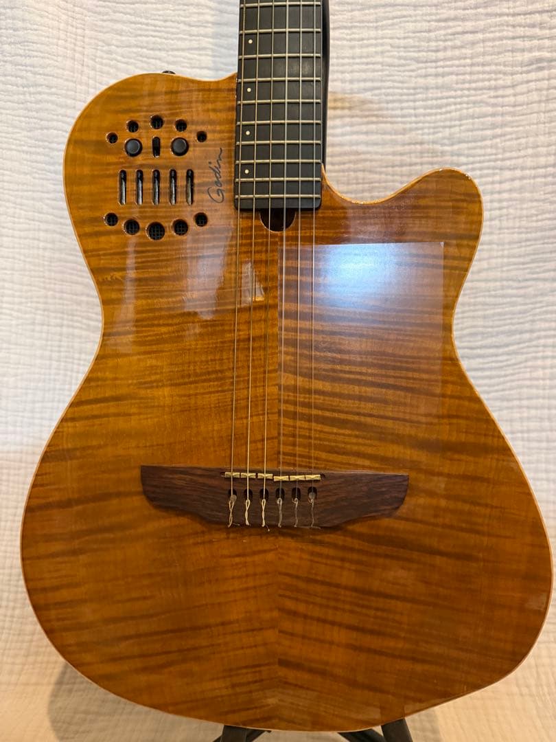 Godin ACS Slim 10th Anniversary 100/100 - メルカリ