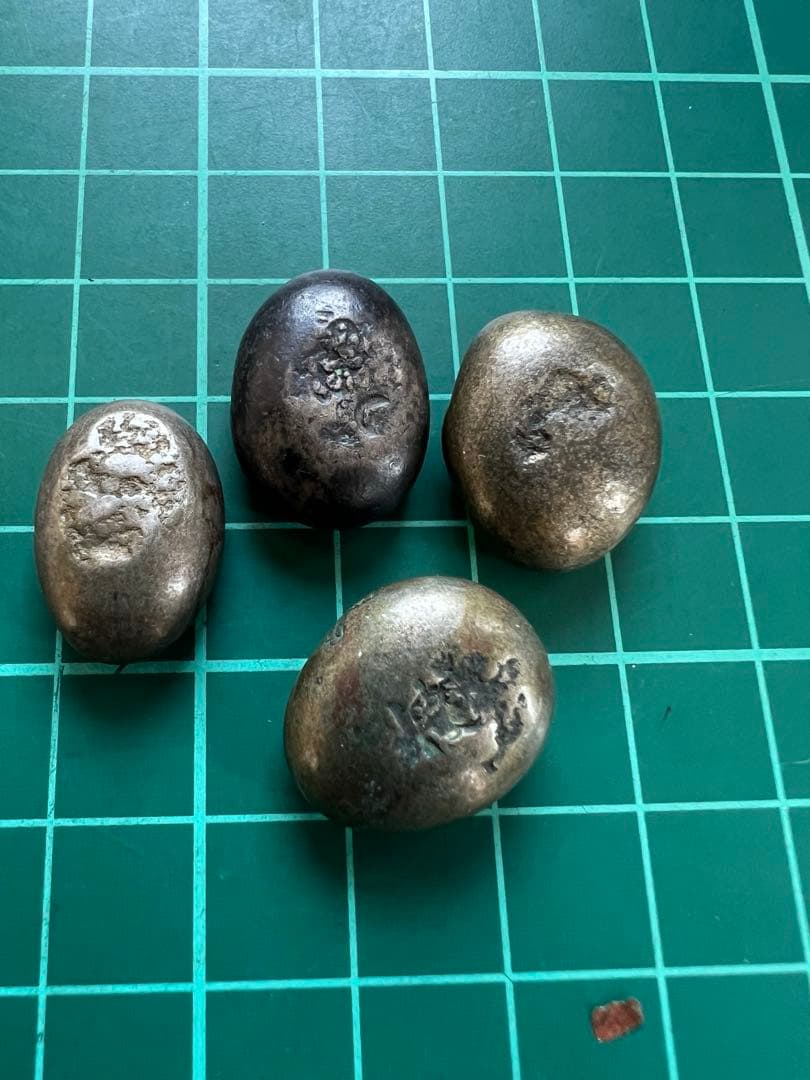 日本古金銀 元文豆板銀 4個 - メルカリ