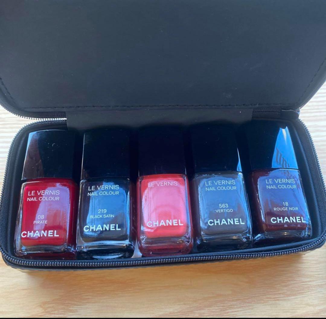 シャネル ヴェルニ　5本セット　ケース付き