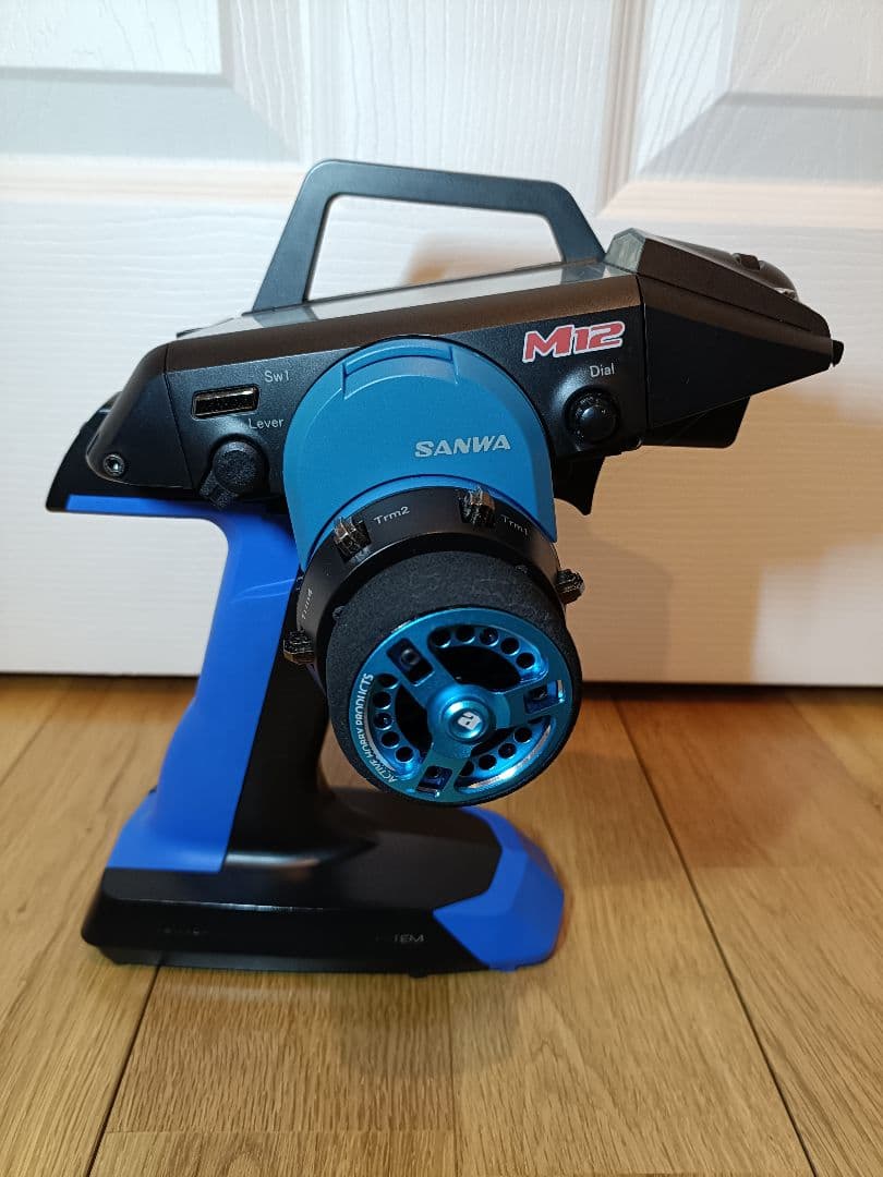 SANWA M12 送信機のみ アクティブホビー製ステアリングホイール付き Yahoo!オークション -「サンワ m12」の落札相場・落札価格