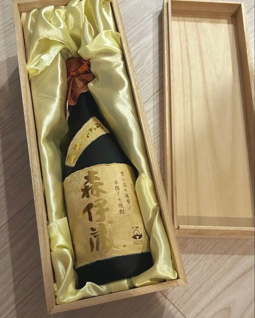 森伊蔵♡金ラベル桐箱入り新品送料込み