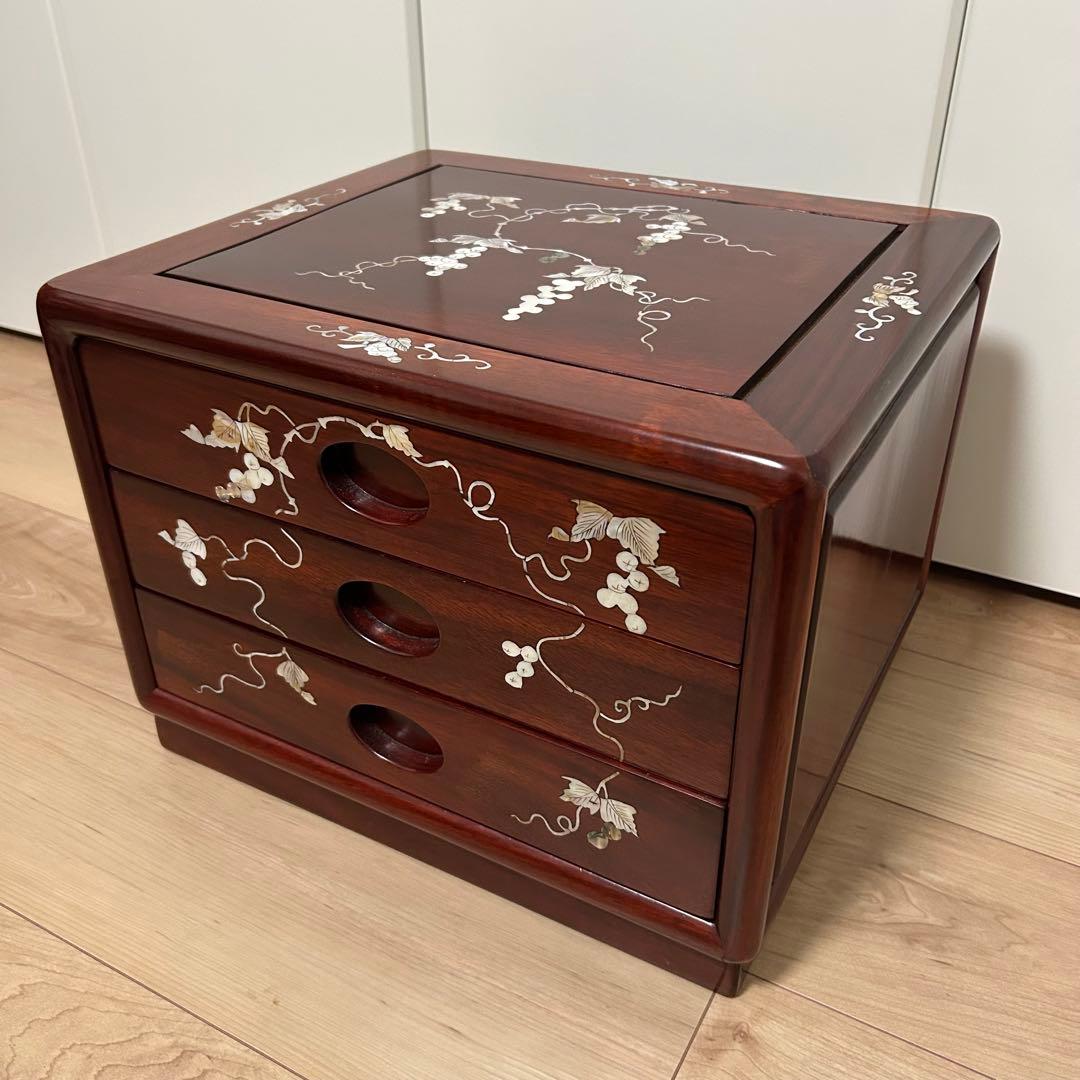 【大幅最終値下げ2】昭和レトロ 螺鈿細工 和箪笥 3段チェスト 葡萄文様 木製