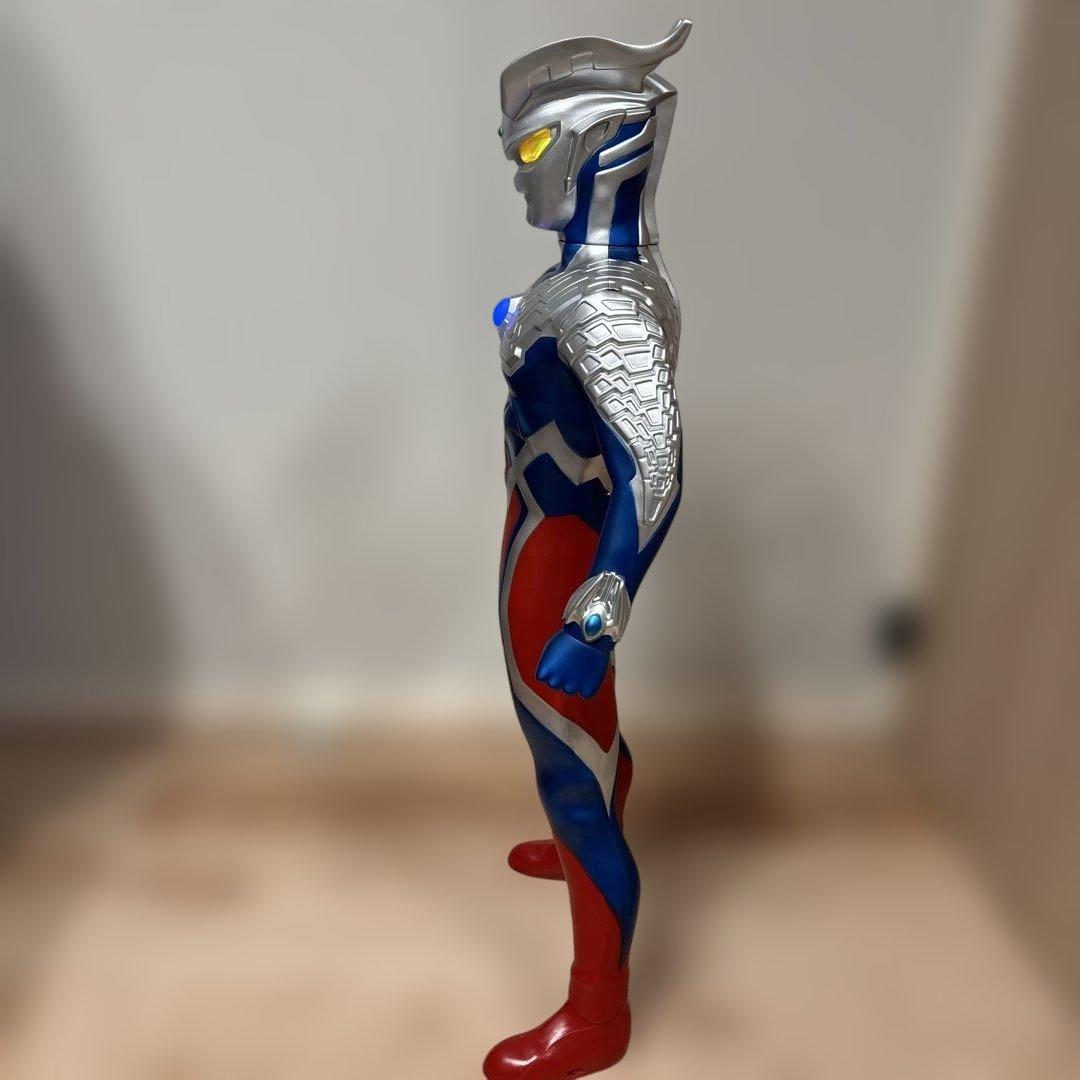 O*ん様 【超美品】スーパーDXウルトラマンゼロ 80cm フィギュア 完動品