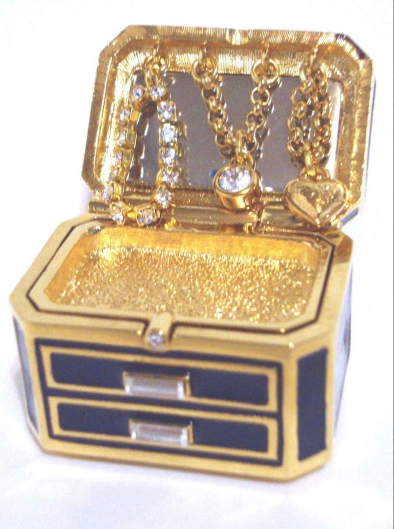 ジュエルボックス エスティローダー練り香水