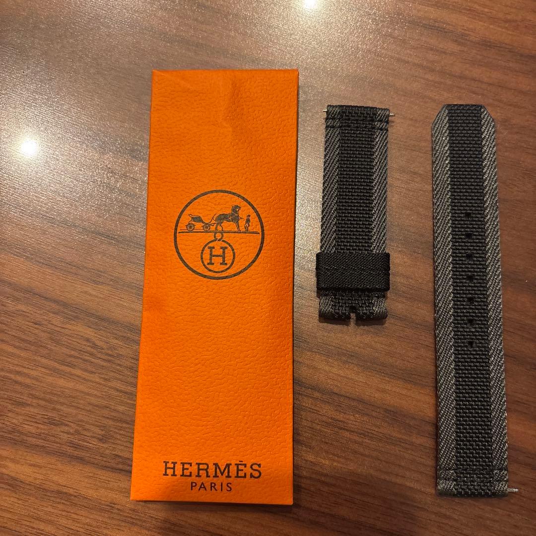 HERMÈS H08ブラックナイロンベルト 専用袋付き