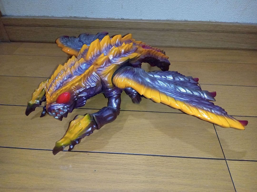 メガギラス　M1号 ソフビ