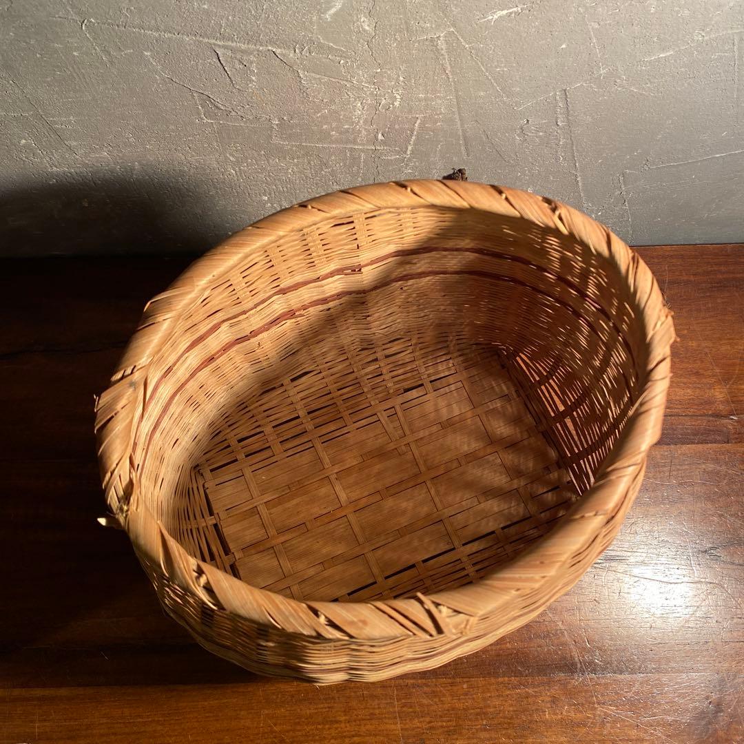昭和レトロ 古道具 古民具 竹籠 背負いカゴ 骨董品 竹細工 山菜 - メルカリ